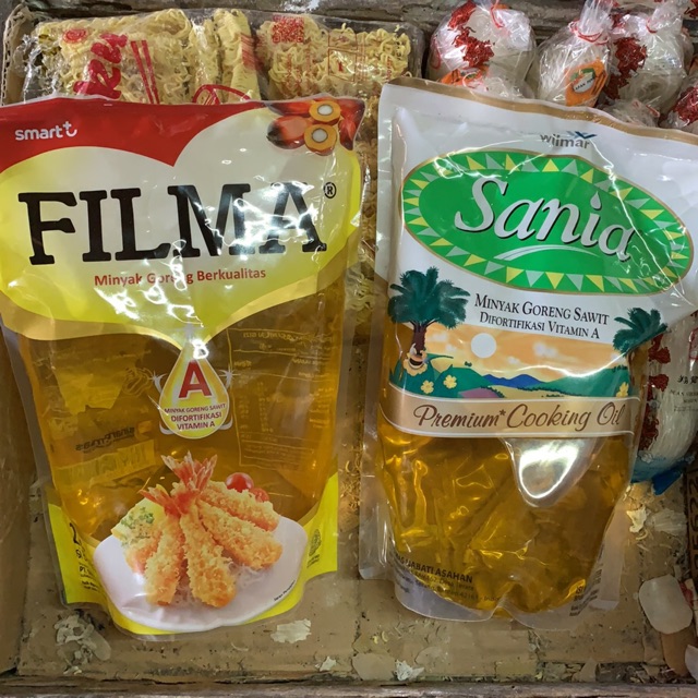 

Minyak goreng kemasan