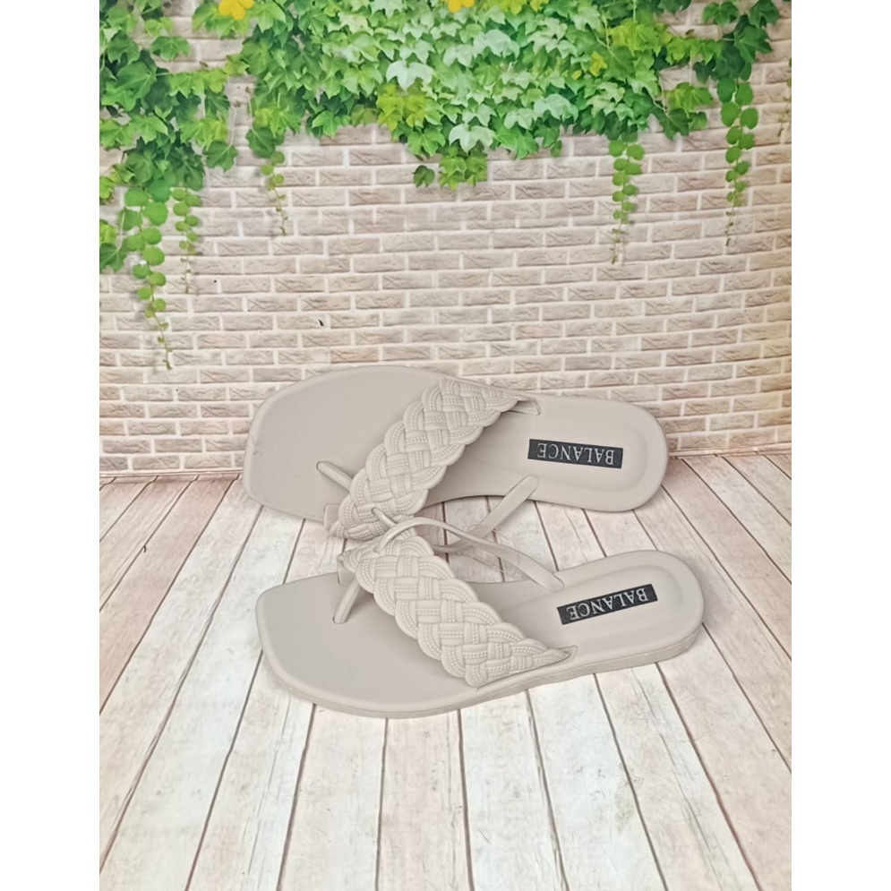 balance 1203-23/sandal jelly wanita sandal karet perempuan terbaru ori produk impor-KREM