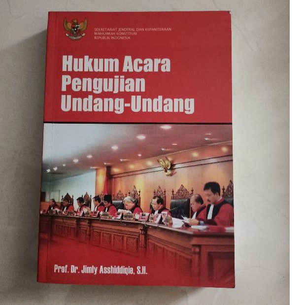 Buku Hukum Acara Pengujian Undang Undang