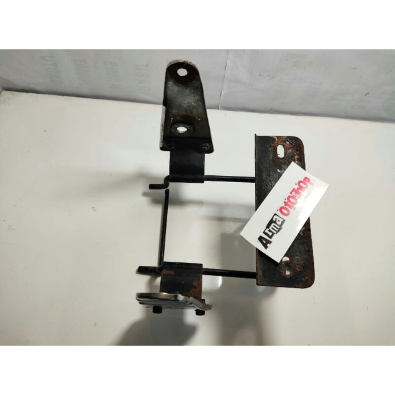 braket dudukan lamputiger  megapro lama  plus kupingan lampu