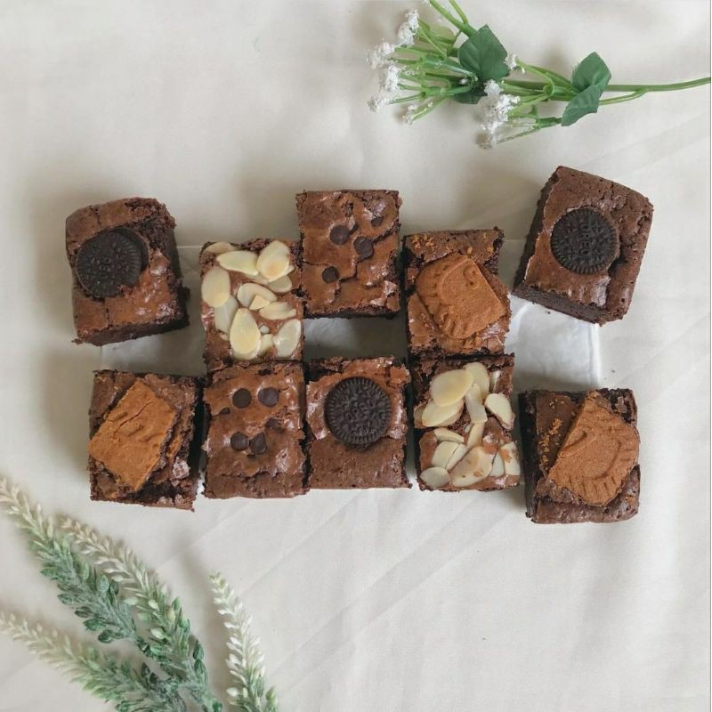 

BROWNIES FUDGY premium small ukuran 20x10 cm