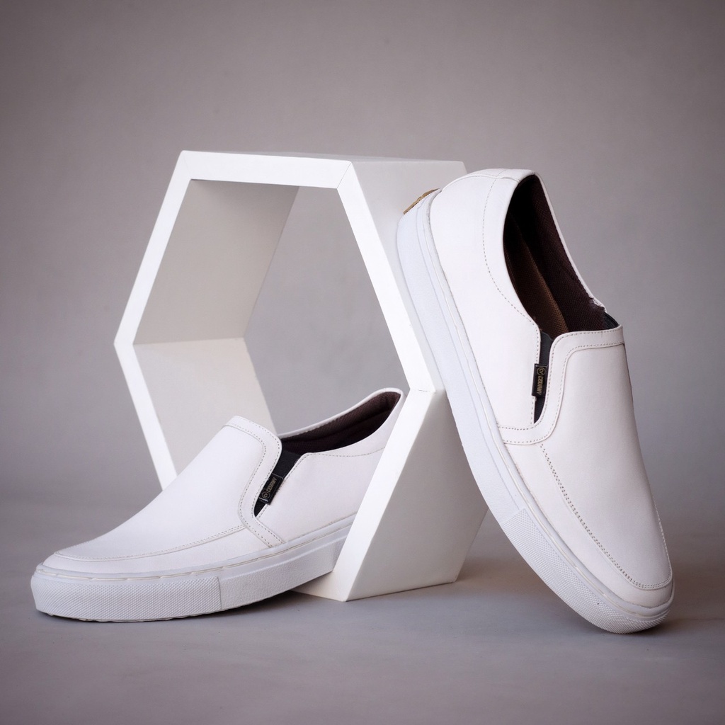 Sepatu Sneakers Casual Pria Terbaru Cvny Manji original Sepatu Slip-On Kasual Pria