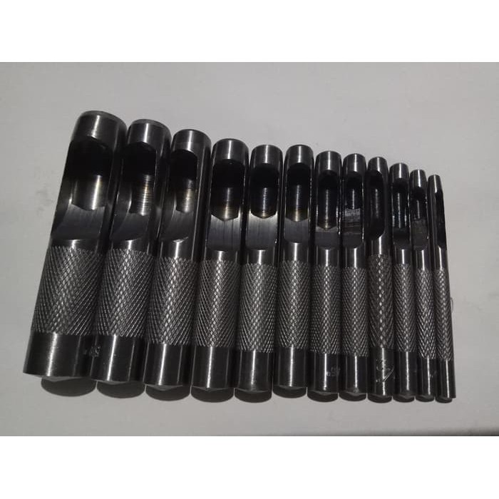 

Unik Plong Pelubang Kulit Set 12 Pcs - Hollow Punch Pin Set 12 Pcs Murah