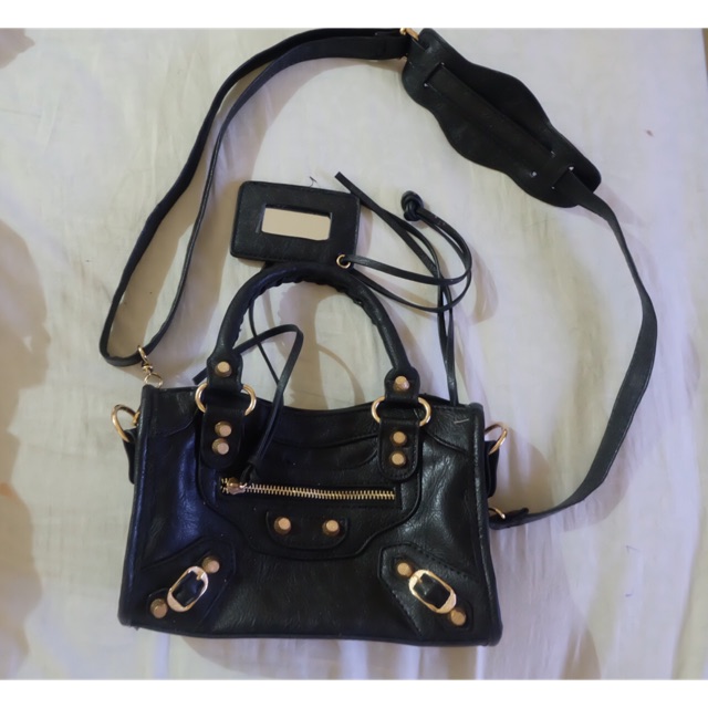 Preloved - NOT AUTHENTIC Balenciaga mini city