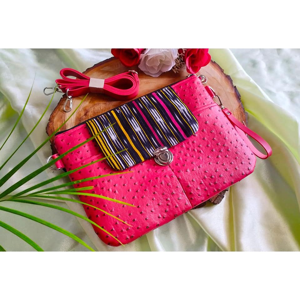 Tas Wanita > Clutch >  Clutch ulos