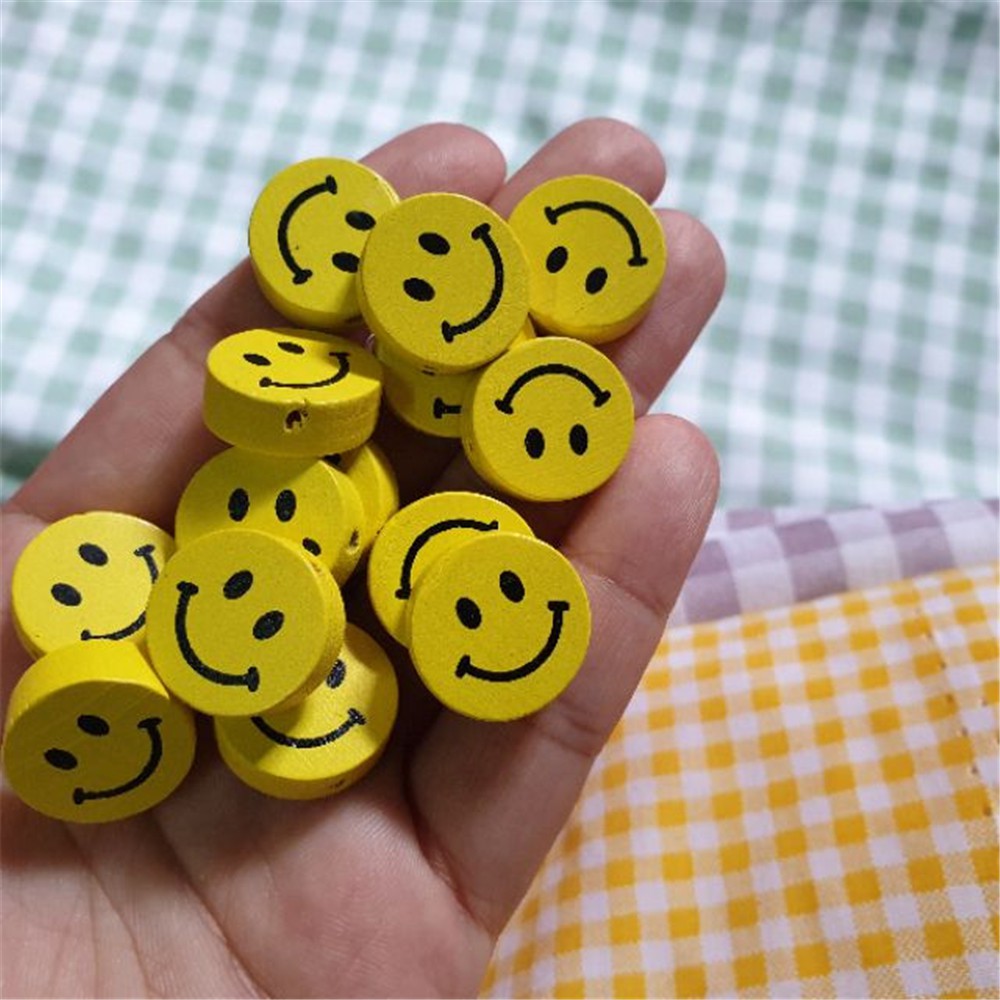 【TERSEDIA &amp; COD】50 Lucu Kuning Smiley Lotus Beads Kartun DIY Aksesoris Perhiasan