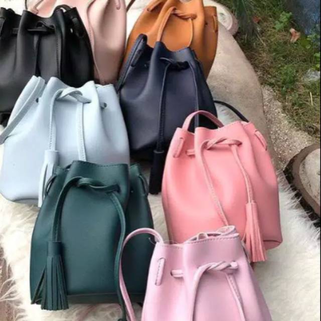 Cuci gudang/Tas serut miniso/selempang serut miniso/tas selempang miniso/tas selempang serut miniso