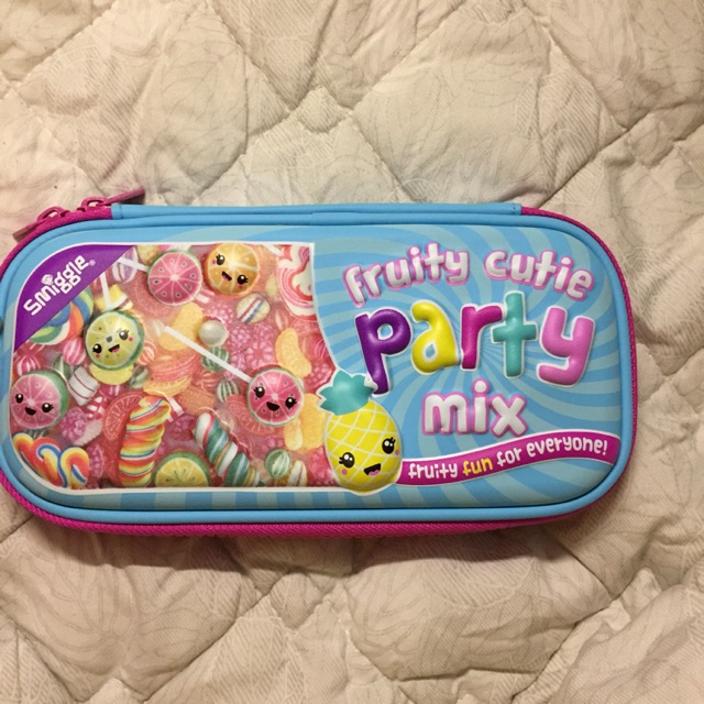

Smiggle pencil case fruity party tempat pensil