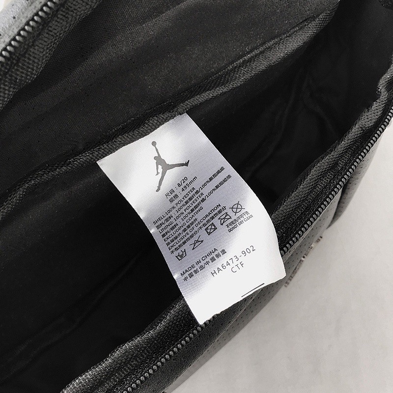 AIR JORDAN LEATHER LEGACY WAISTBAG / TAS PINGGANG AIR JORDAN LEGACY KULIT