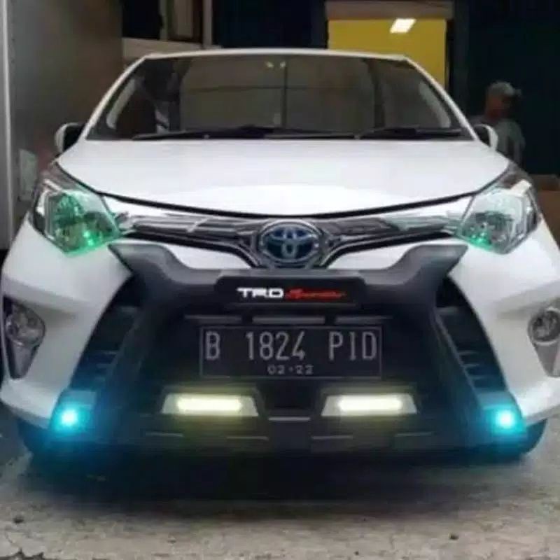 Tanduk bumper depan Avanza Xenia model luxury