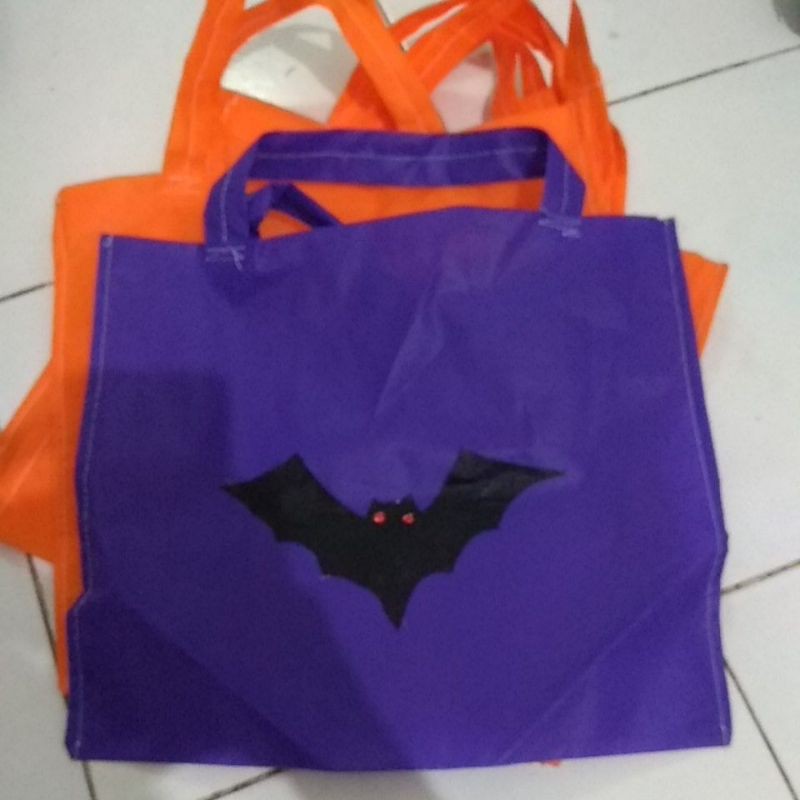 tas spundbound goodie bag Halloween