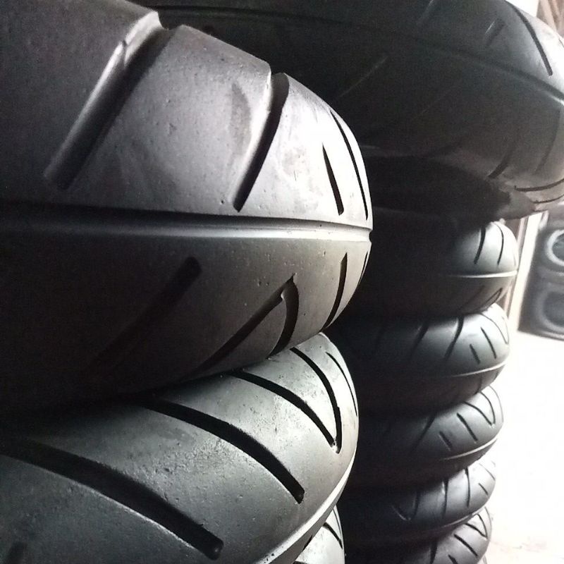 Ban murah peromo ...ban depan Scoopy donat ring 12 ukuran depan Ban tubeless