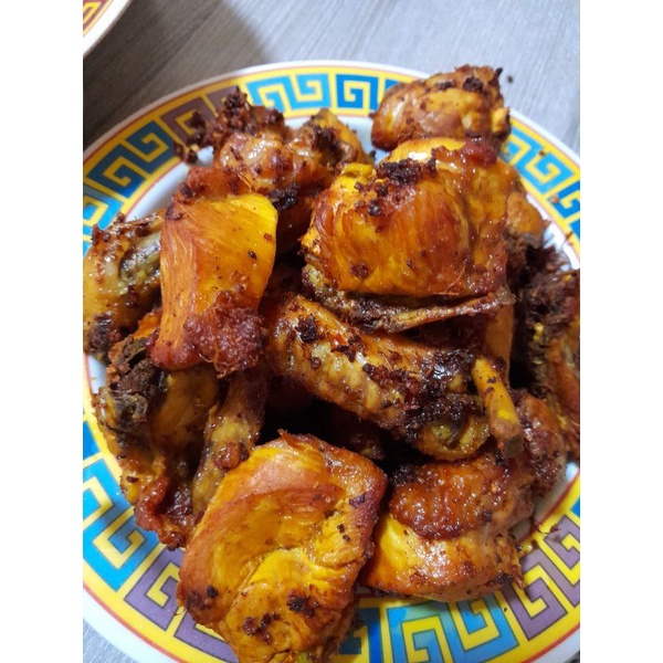 

AYAM GORENG BUMBU KUNYIT PRE ORDER 1 HARI