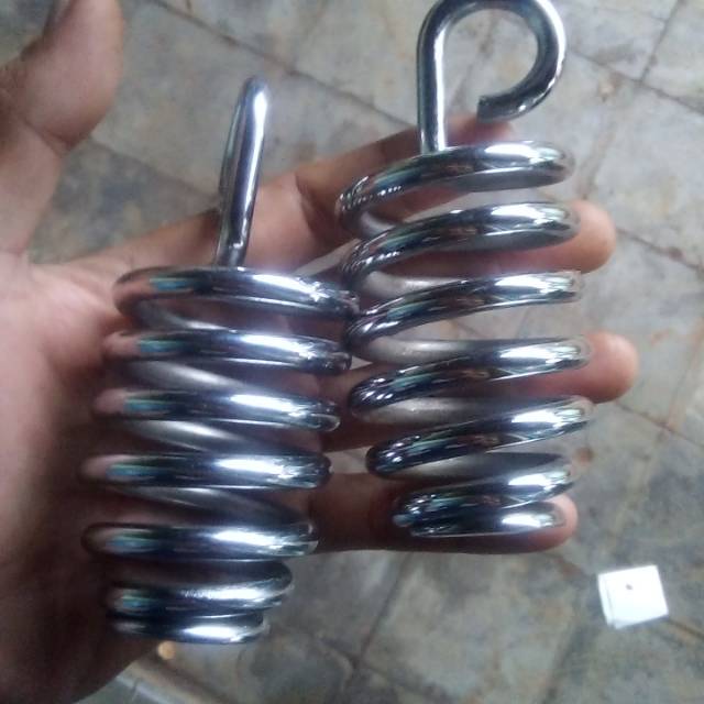 Per jok Royal Enfield dan W175