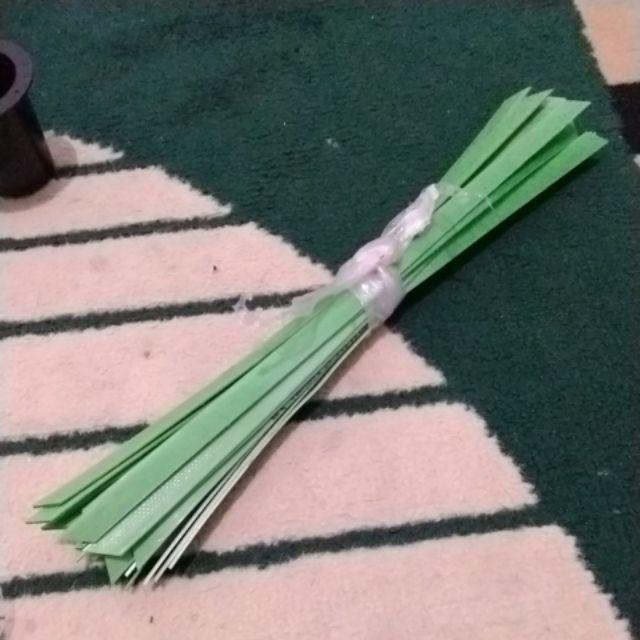 Penjepit Mulsa Mika Plastik Per Biji