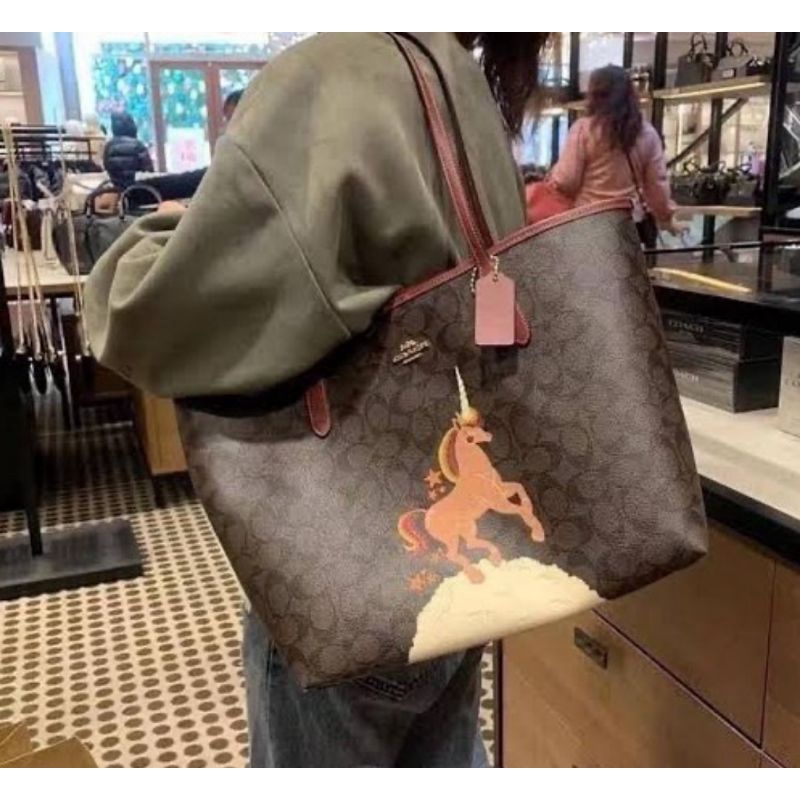 Coach City Tote In Signature Canvas With Unicorn (C1780)