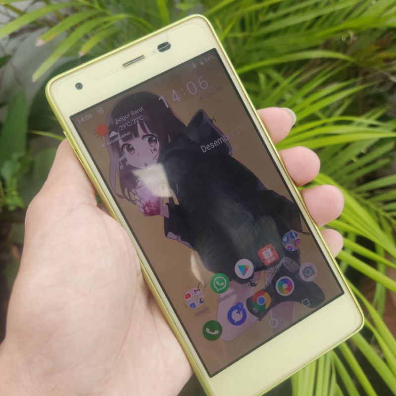 Qua Phone kyocera Kyv44