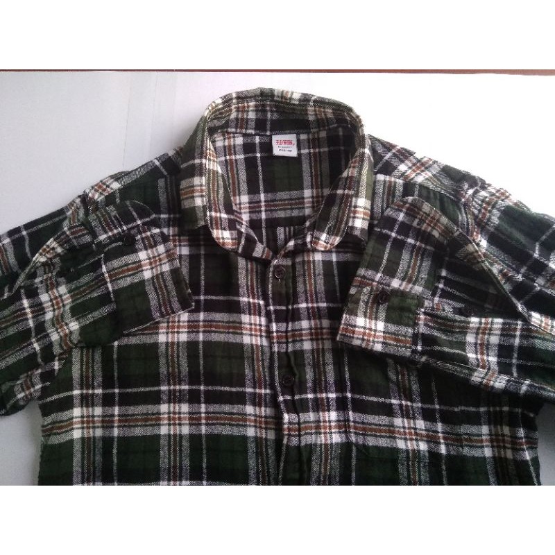 Kemeja Flanel Edwin dan Jeans Edwin Second Rasa Baru