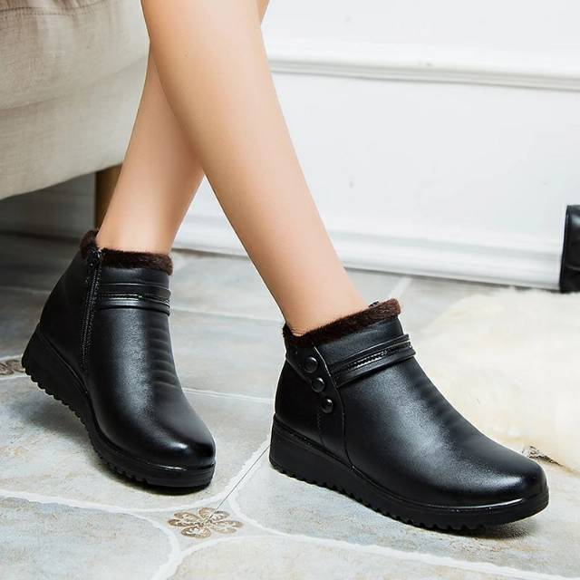 Sepatu boots wanita kulit asli,sepatu boots wanita import,wedges boots ukuran 36-41hitam dan coklat