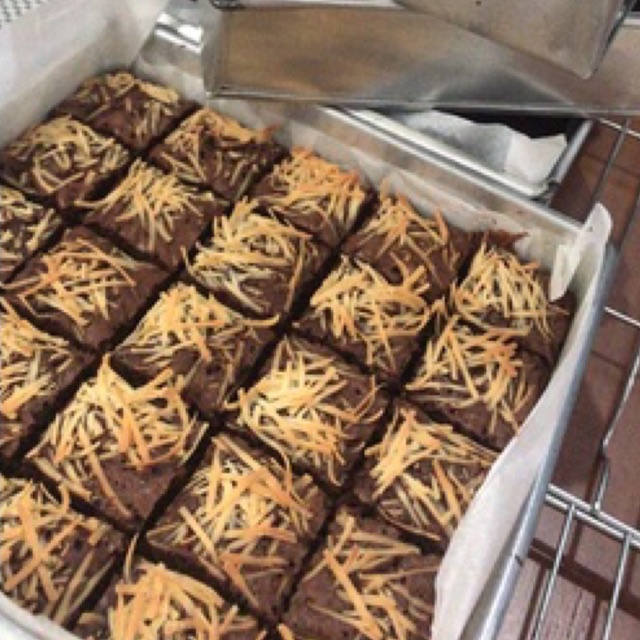 

DULCEBROWNIES | FUDGY BROWNIES CHEESE REGULAR SIZE