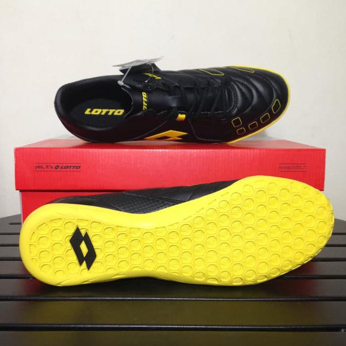 Terbaru Sepatu Futsal Lotto Squadra In Black Sunshine L01040010 Original Bnib .,.