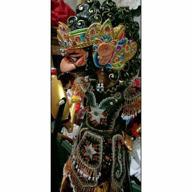 wayang golek Bima Mure