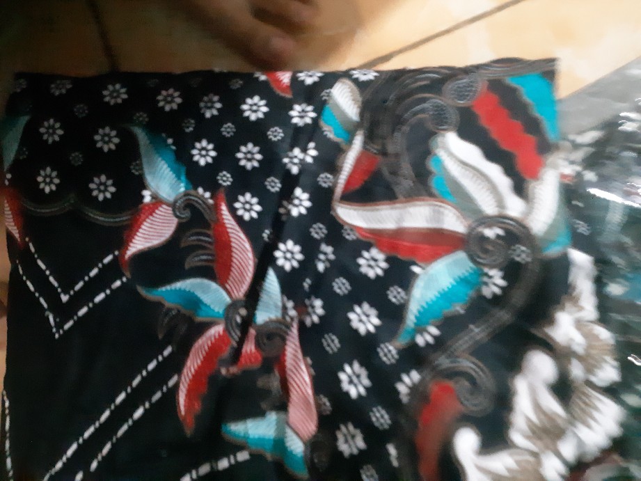 Couple Keluarga Prasasti / Couple Batik Keluarga