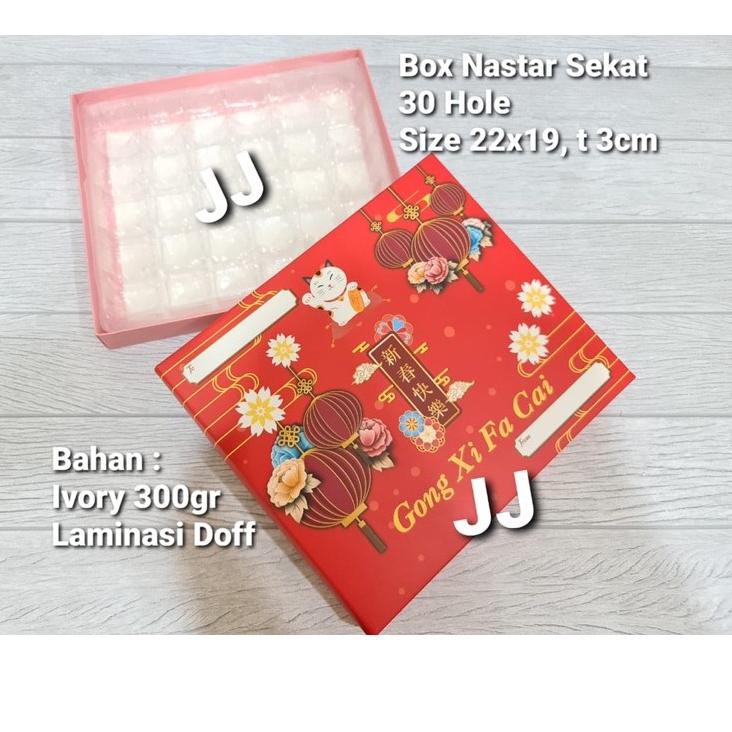 

J8 Box Nastar Sekat Imlek 20 / 30 hole. Packaging Chinese New Year✥ (Buruan Beli)