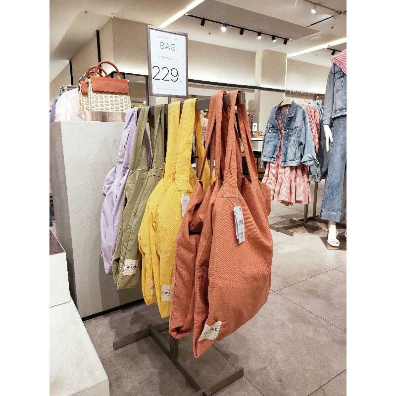 tas selempang cewek original MANGO