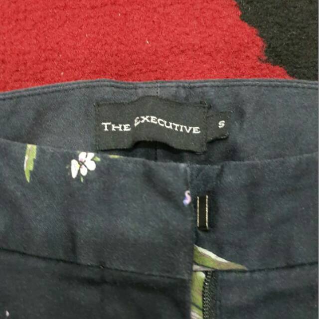 Celana executive preloved