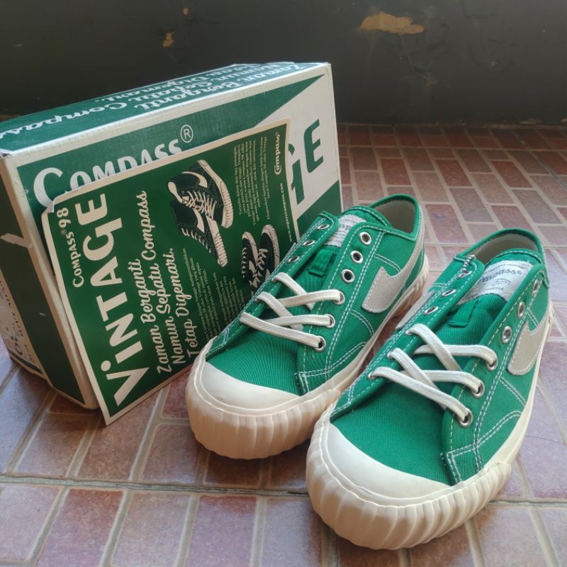 Sepatu Compass Vintage 98 size 39 Low Green Hijau BNIB Fullset