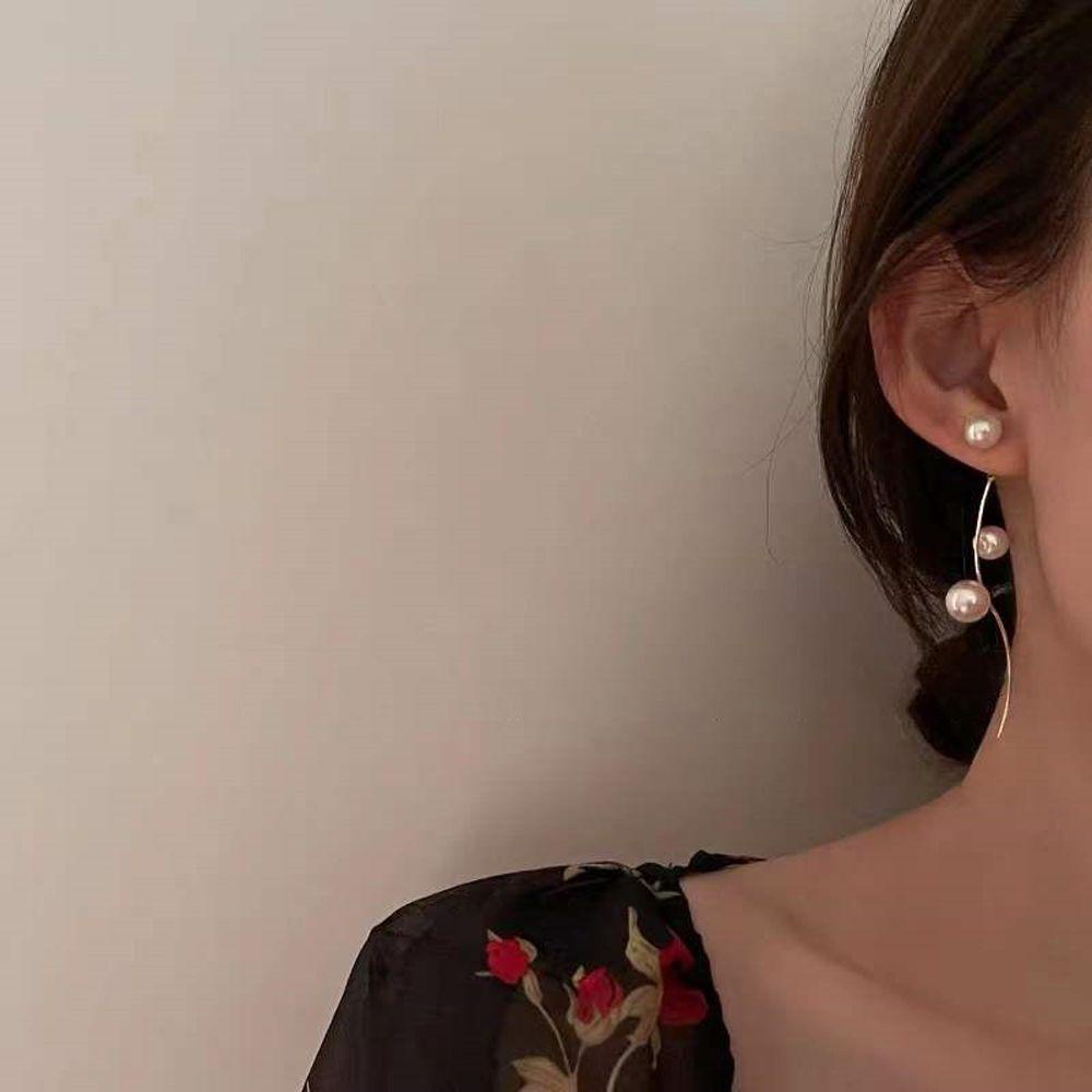 Mxbeauty Anting Wanita Indah Sederhana Lucu Elegan Temperamen Manis Perhiasan Fashion