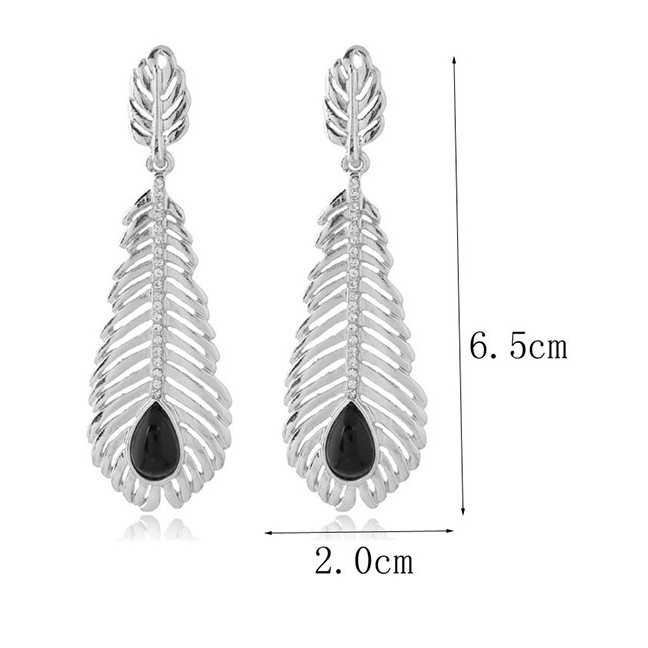 LRC Anting Tusuk Elegant Leaf Shape Design Pure Color