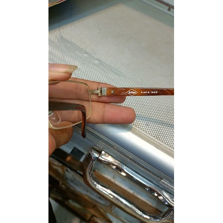 kacamata second original Lee Cooper