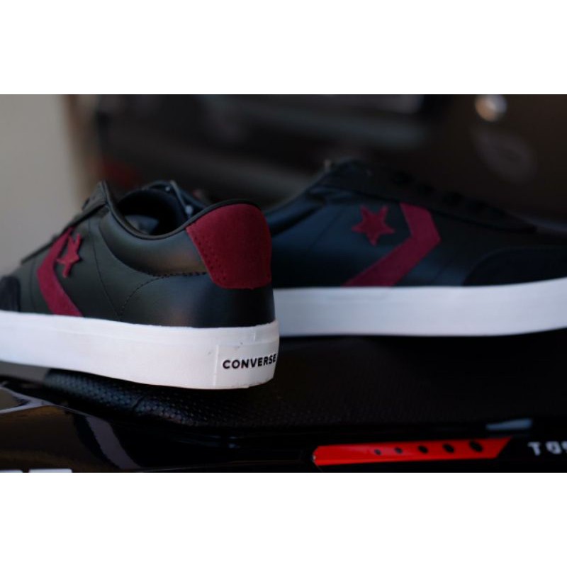 Converse Courtland Ox black Burgundy