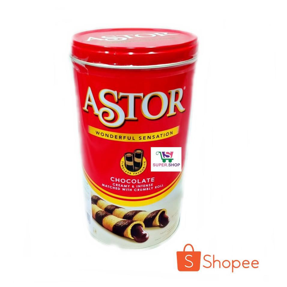 

Big Sale FZW Astor Double Chocolate Wafer Roll Stick Kaleng 330 Gram Kue Lebaran P85 Terbaru