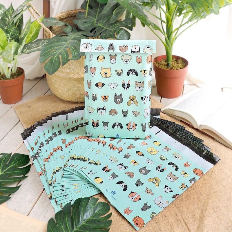 

Plastik Kado Polymailer Bungkus Kado Kertas Kado UK 25cm X 33cm