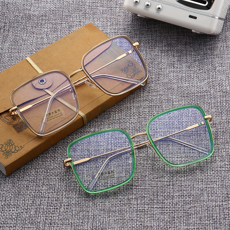 (YUZHU) TERSEDIA &amp; COD Oversized Frame Kacamata Anti Radiasi Wanita Transparent Frame Kacamata Korean Gaya Cewek