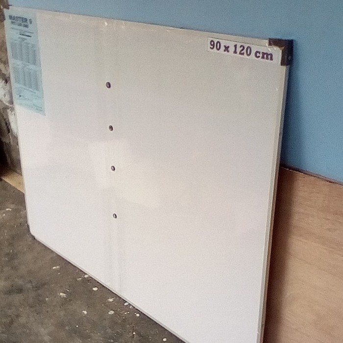 

Magnetik Board Board 90 × 120 Cm