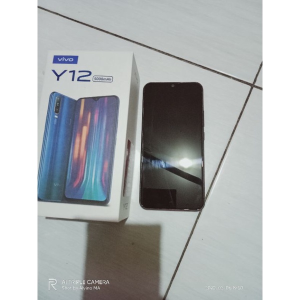 hp second vivo y12