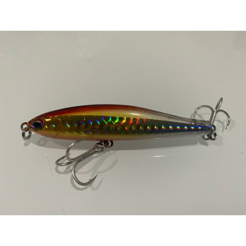 

MINNOW PENSIL 8CM 16G GOLD HEAD