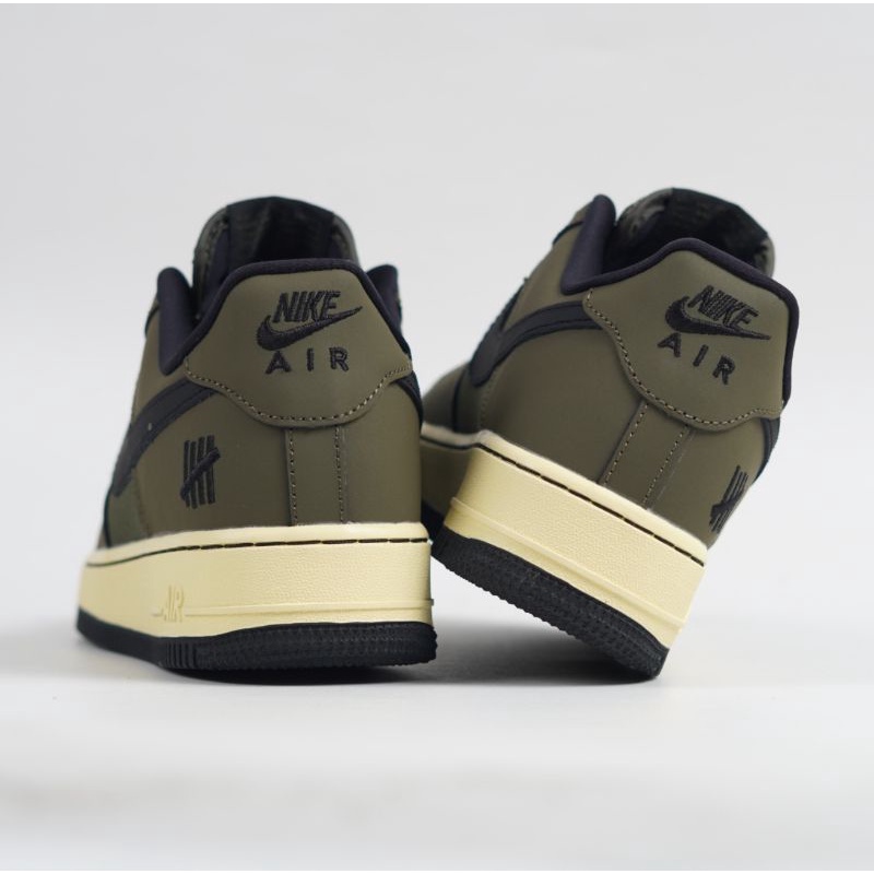 Air Force 1 Low SP Undefeated Ballistic Cargo Khaki