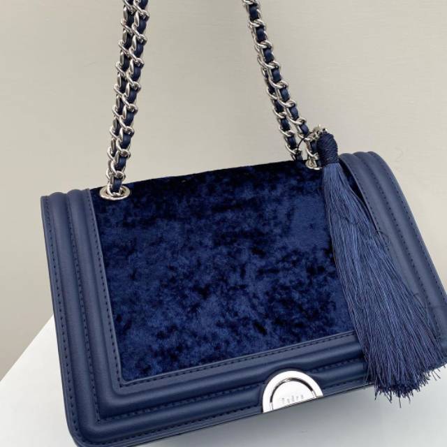 Tas Pedro Tassel Shoulder Bag