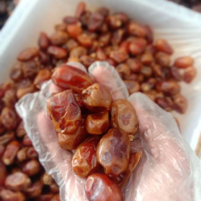 

Kurma Khalas saad murah 1kg