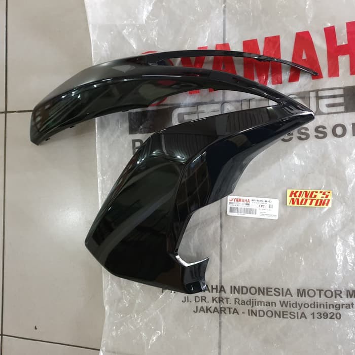 SAYAP, BODY COWLING, COVER LAMPU DEPAN AEROX 155 HITAM (B65-33)