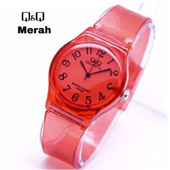 READY STOCK Jam Tangan Pria Wanita QnQ Q&amp;Q Jelly Rubber Transparan Karet Murah QQ001 Women Watch