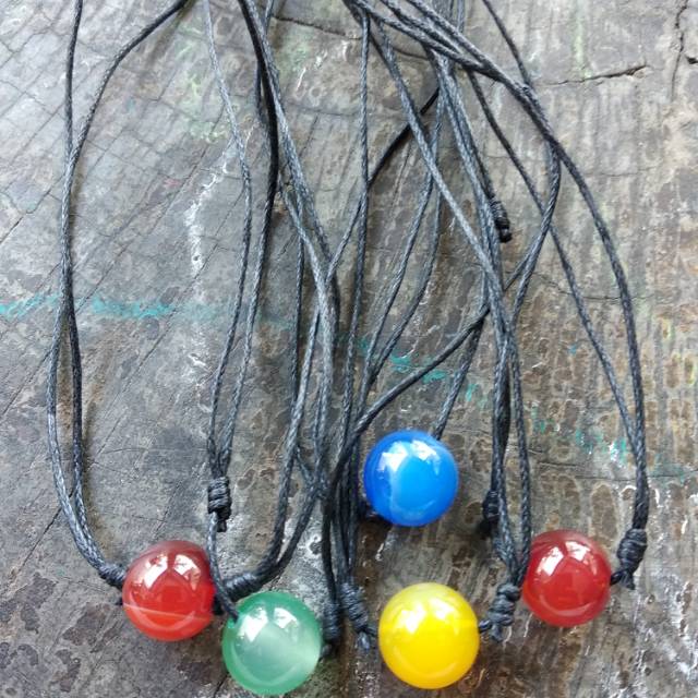 kalung batu alam