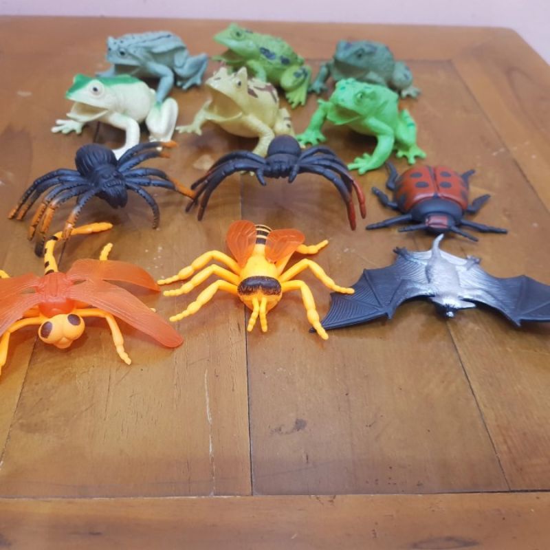 Mainan Hewan Purwarupa Animal Insect Amfibi - Mainan Hewan Serangga