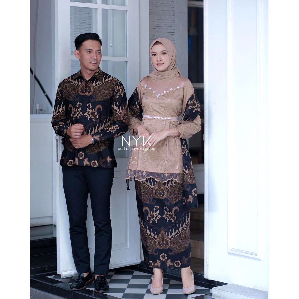 Kebaya Batik Couple Kondangan Dan Lamaran Arunika Nude Kebaya Brokat Tille Mutiara Modern Allsize Kemeja Pria Lengan Panjang Size M L Dan XL