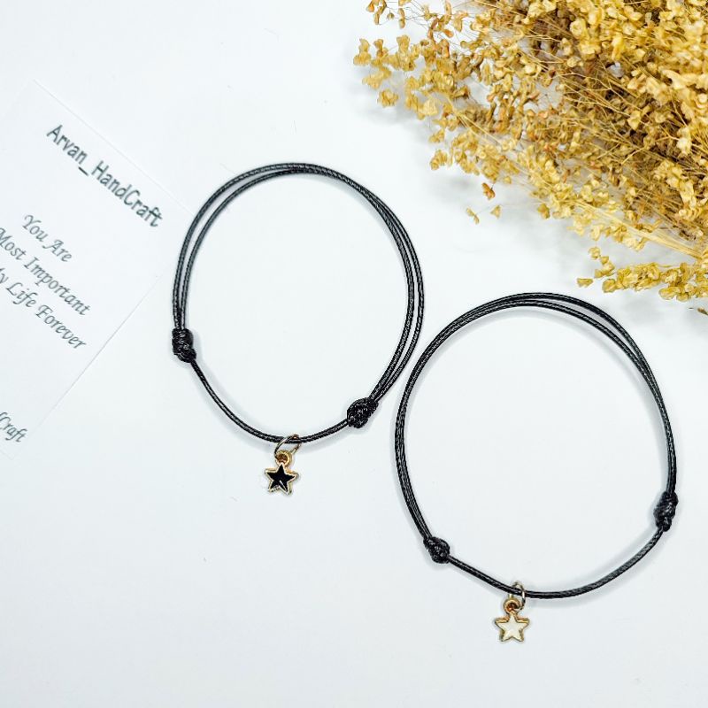 Gelang Tali Kulit Liontin Bintang Kecil / Gelang Bintang